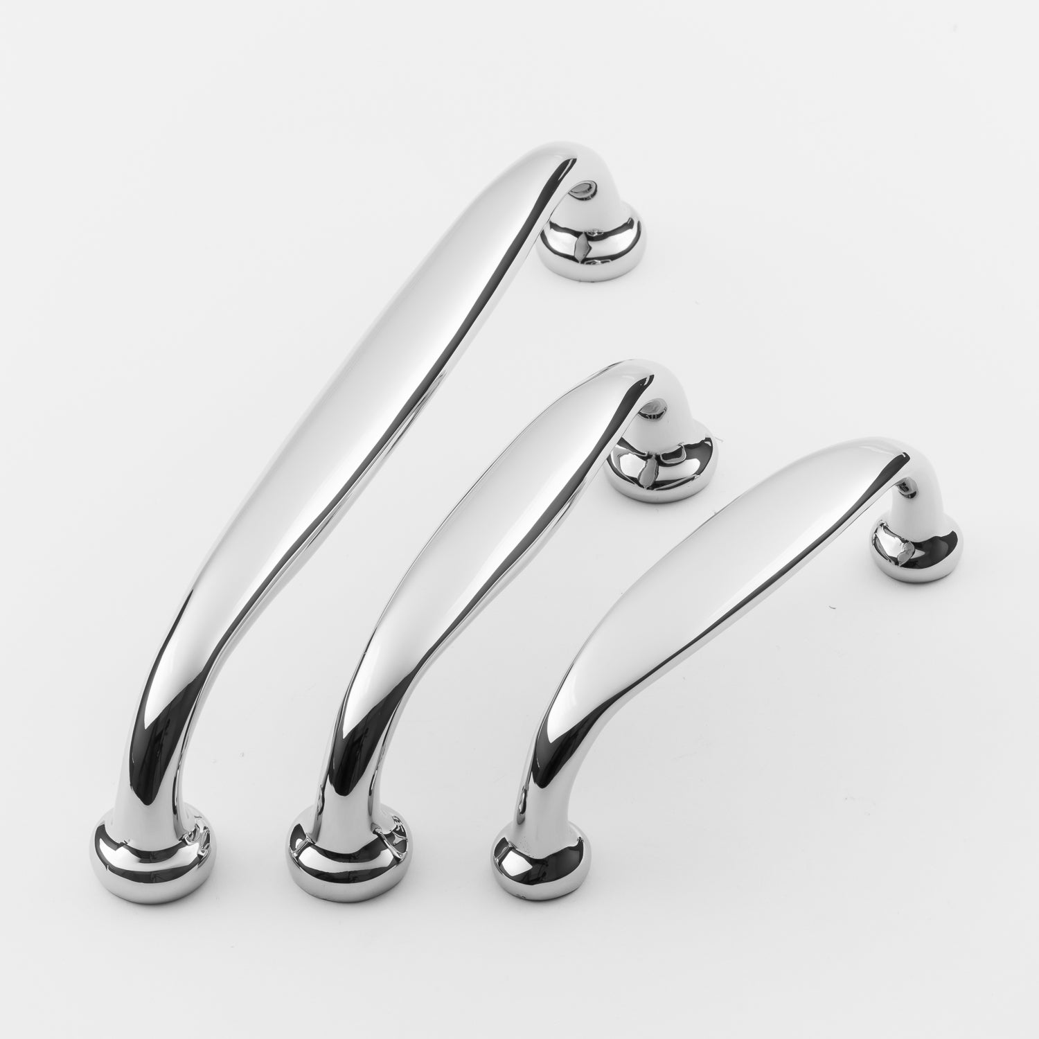 Elegant Classic Solid Brass Hutter 5-Inch Center-to-Center Cabinet and Drawer Pull