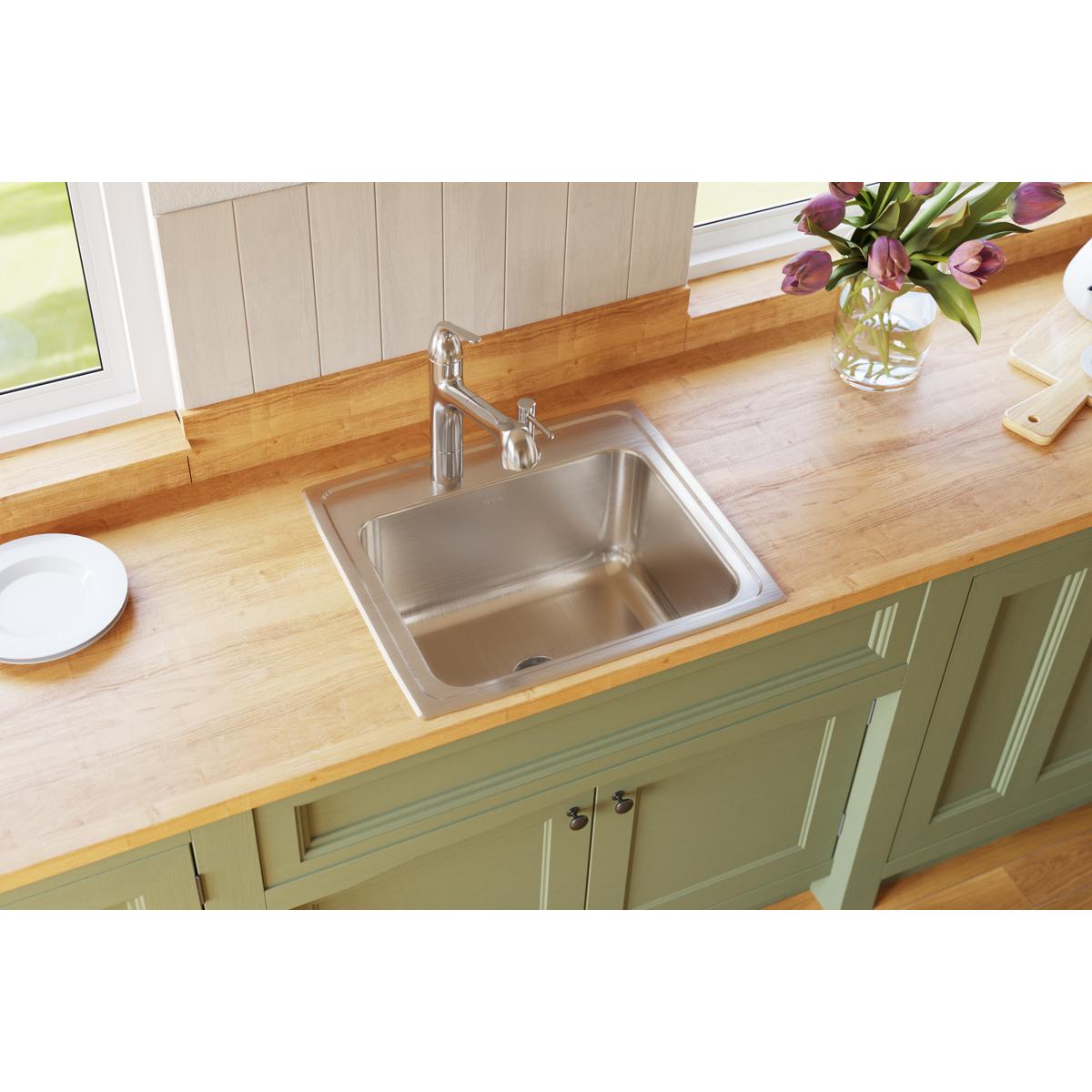 Elkay Lustertone Classic Single Bowl Drop - in Sink 22x19.5x10.125 with Perfect Drain