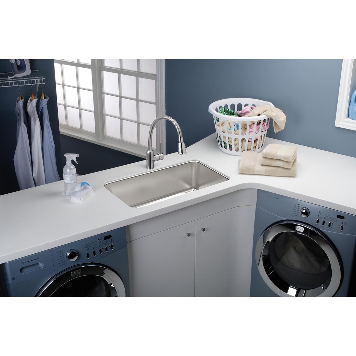 Elkay Lustertone Classic Undermount Single Bowl Kitchen Sink - Dimensions: 23-1/2 x 18-1/4 x 12 Inches