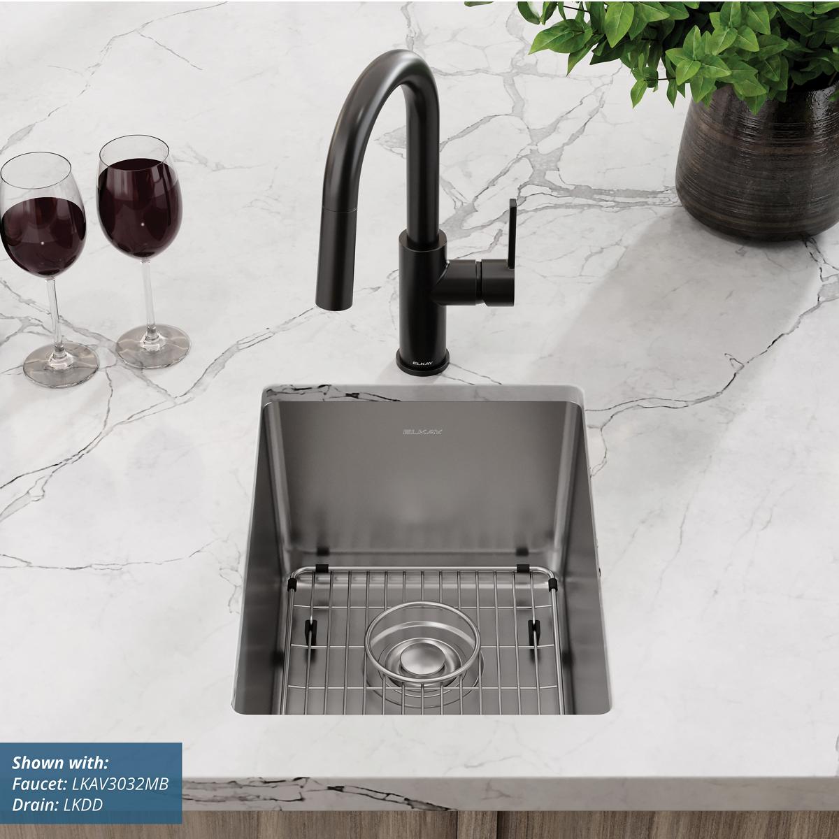 Elkay Crosstown 18-Gauge 13.5x18.5x9 Single-Bowl Undermount Bar Sink Kit for Durable Use