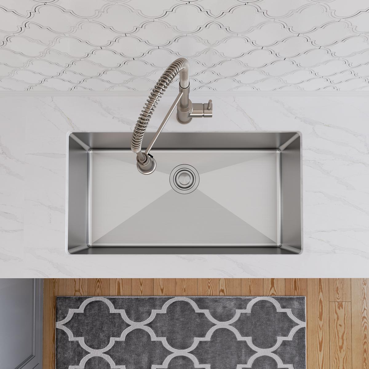 Elkay Crosstown 16 Gauge Stainless Steel Single Bowl Undermount Kitchen Sink with Dimensions of 32-1/2 x 18 x 10 Inches
