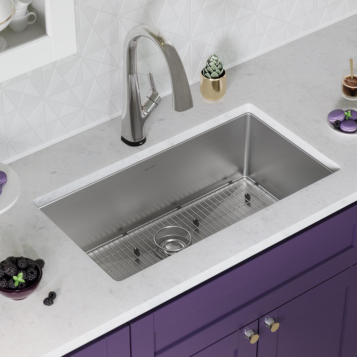 Elkay Crosstown Single Bowl Undermount Kitchen Sink Kit with Filtered Faucet - 16 Gauge, 32-1/2 x 18 x 10 Dimensions