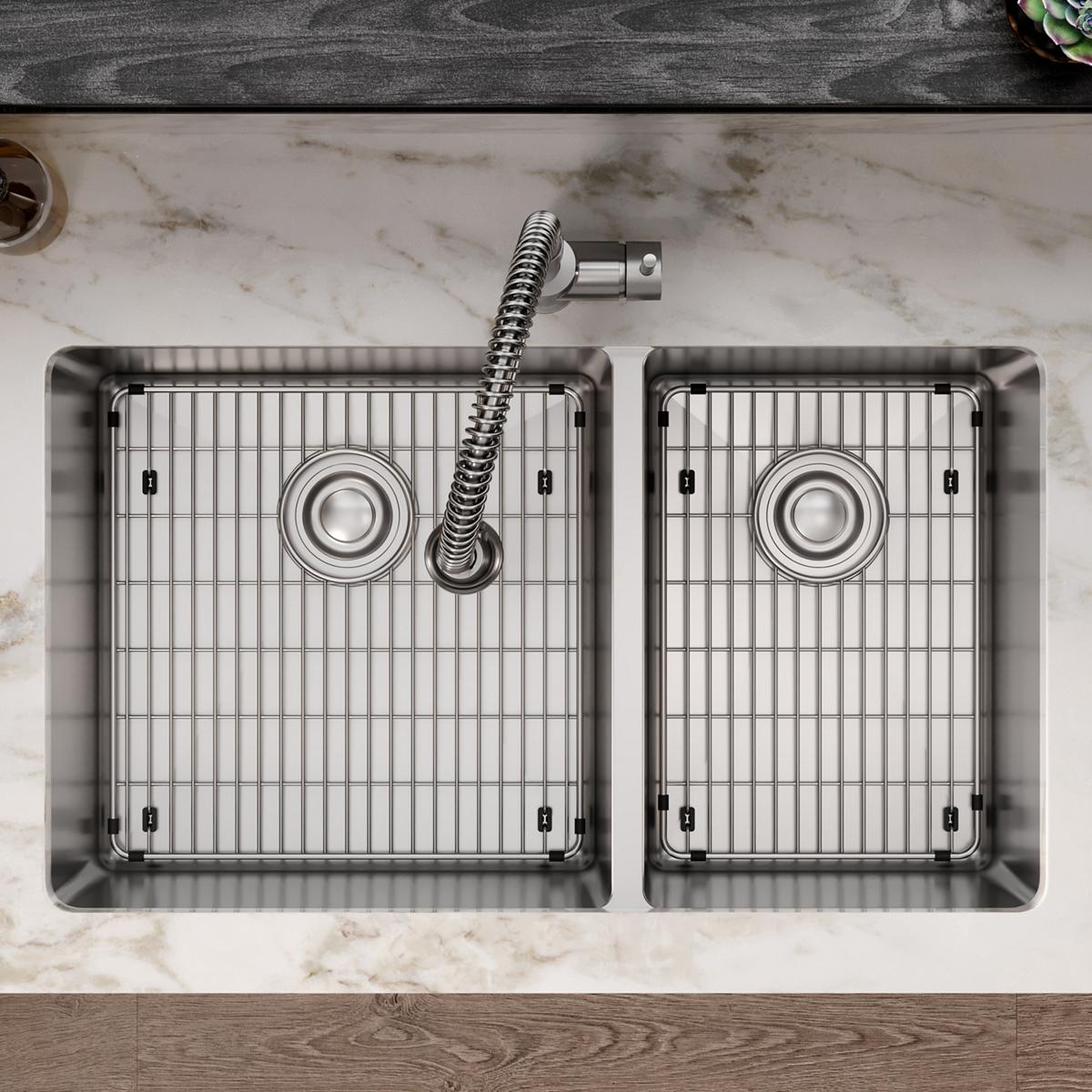 Elkay Crosstown 18 Gauge 31.5x18.5x9 60/40 Double Bowl Undermount Stainless Steel Sink Kit