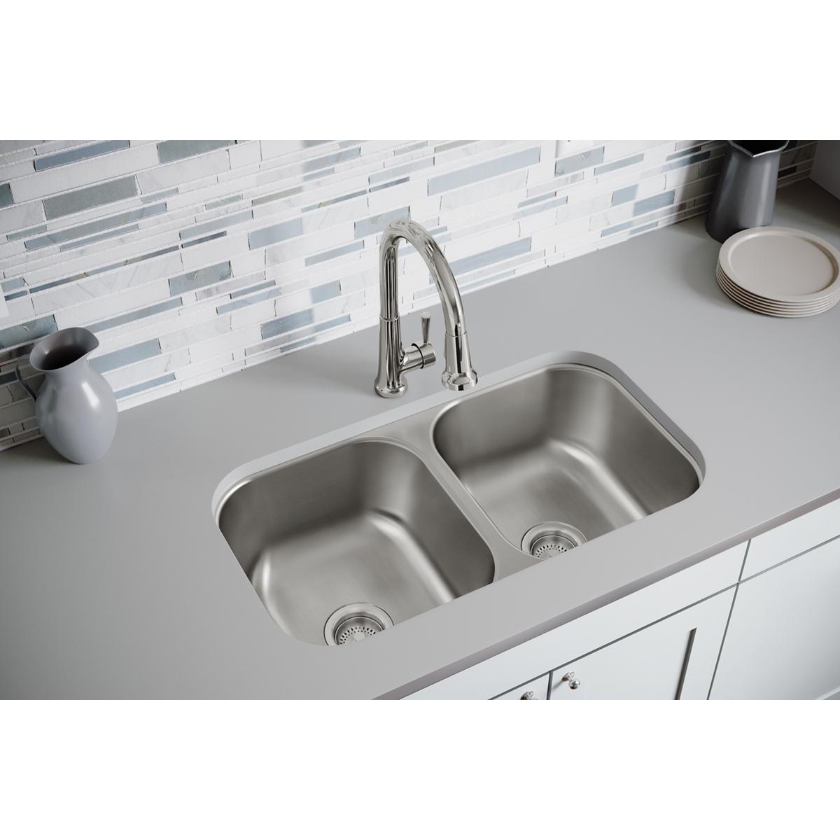 Elkay Dayton Premium Quality 31-3/4 x 18-1/4 x 9 Equal Double Bowl Undermount Kitchen Sink