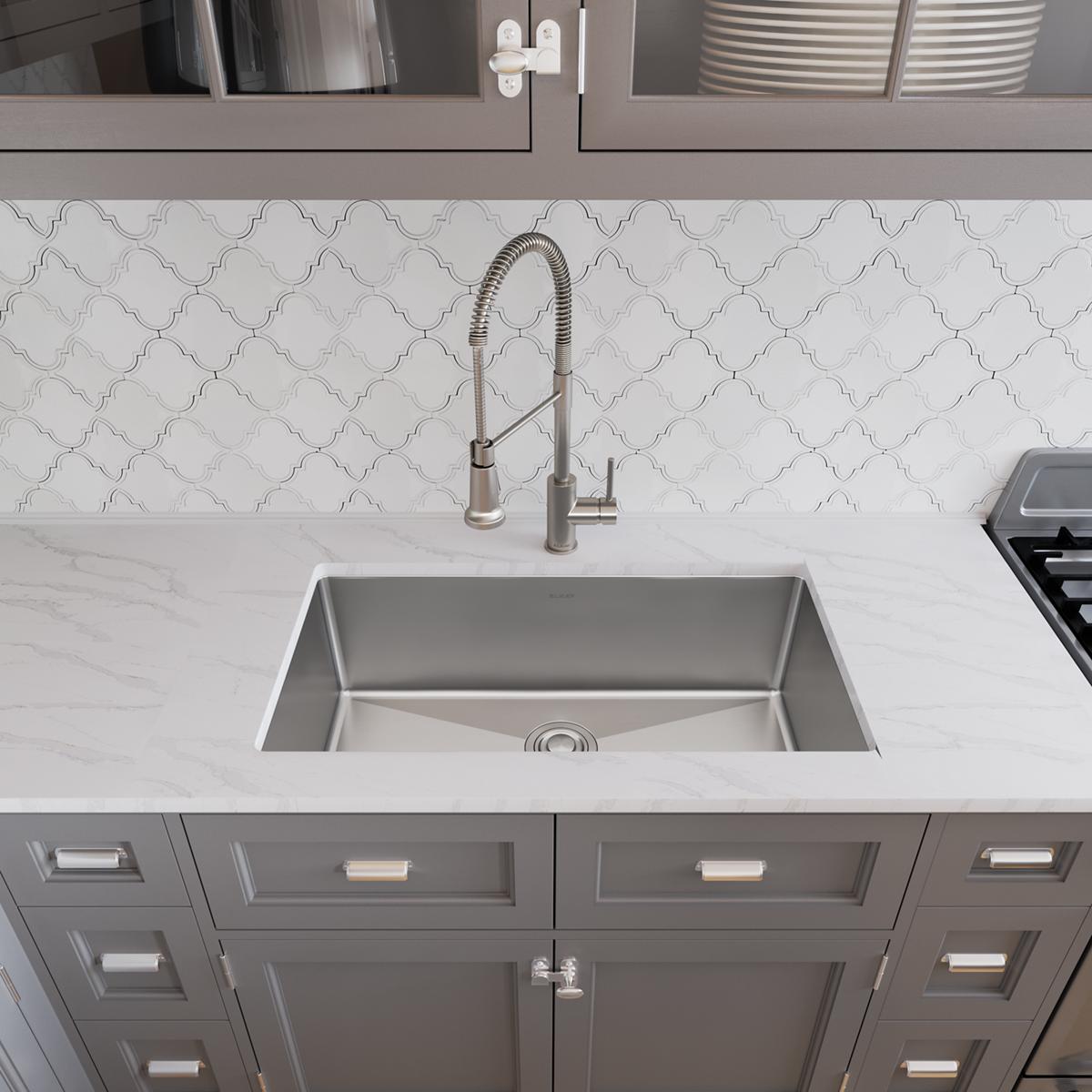 Elkay Crosstown 16 Gauge Stainless Steel Single Bowl Undermount Kitchen Sink with Dimensions of 32-1/2 x 18 x 10 Inches