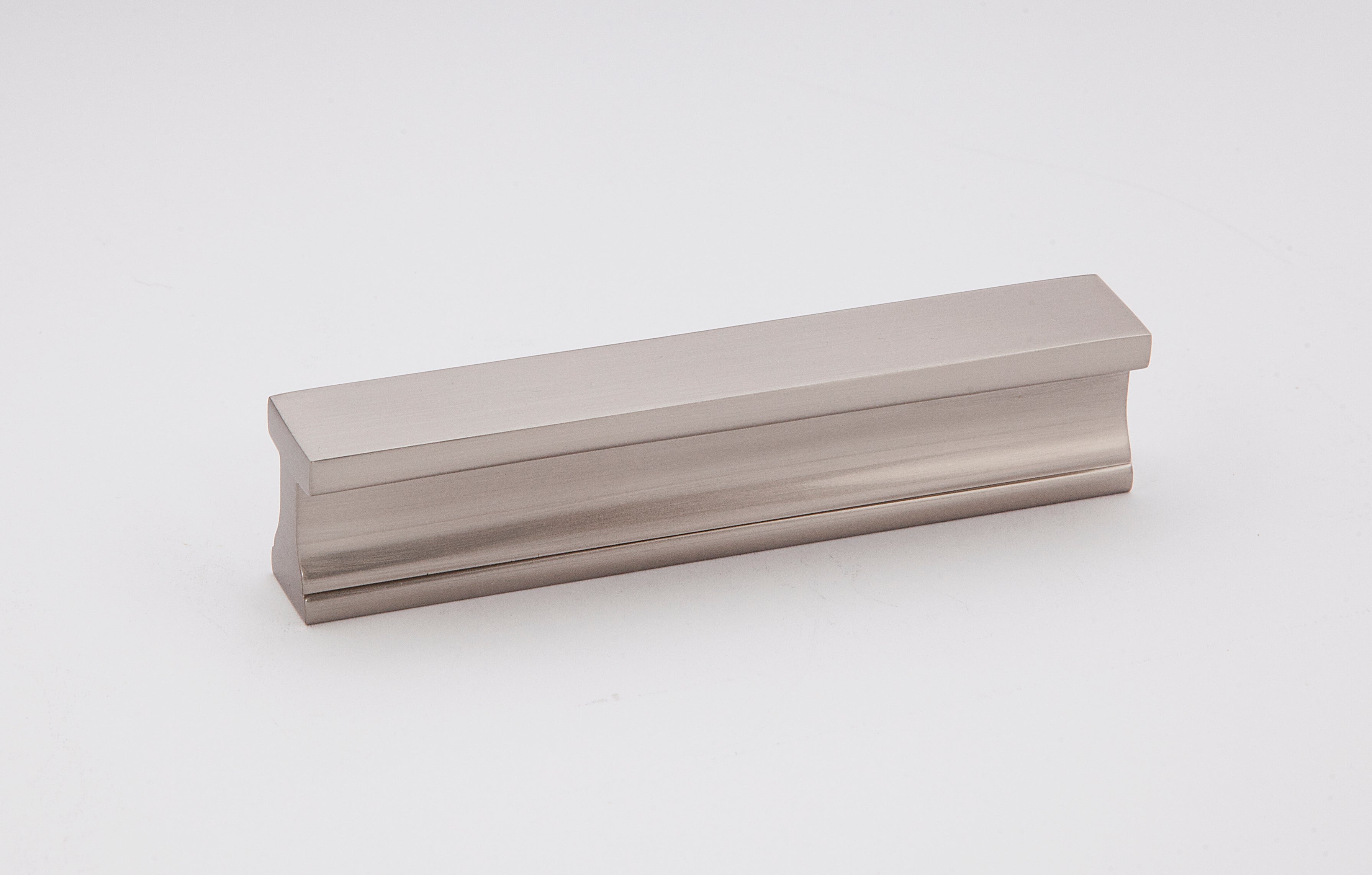 Alno Modern Linear 3 - Foot Cabinet Pull for Contemporary Homes