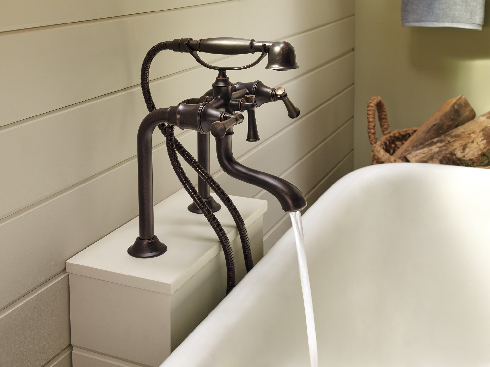 Brizo Traditional Deck Mounted Bathtub Filler Risers for Luxury Bathrooms
