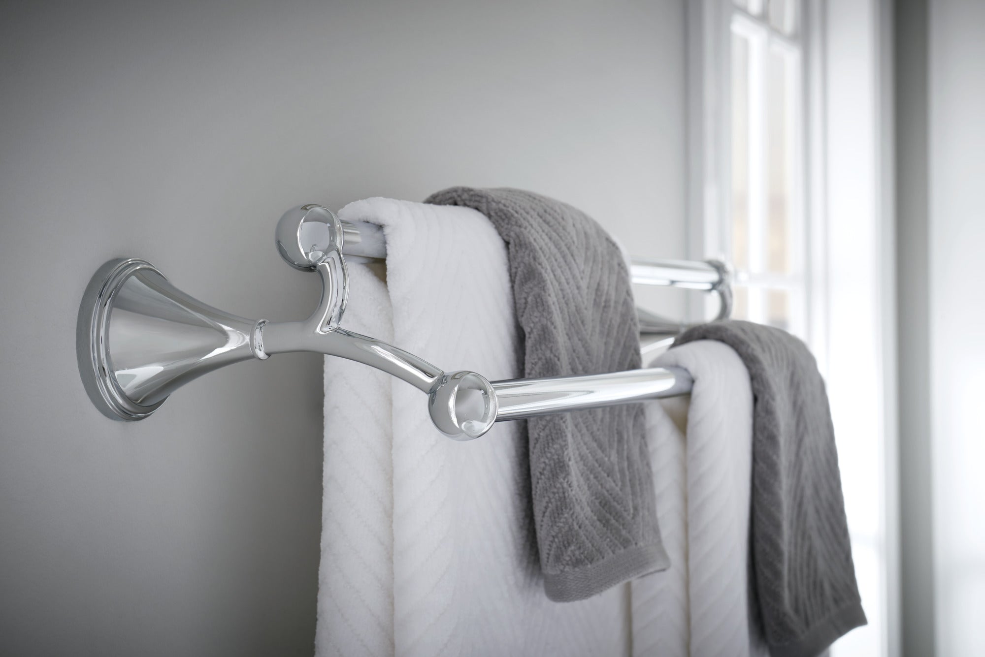 Brizo 24-Inch Traditional Double Towel Bar: Elegance Meets Function