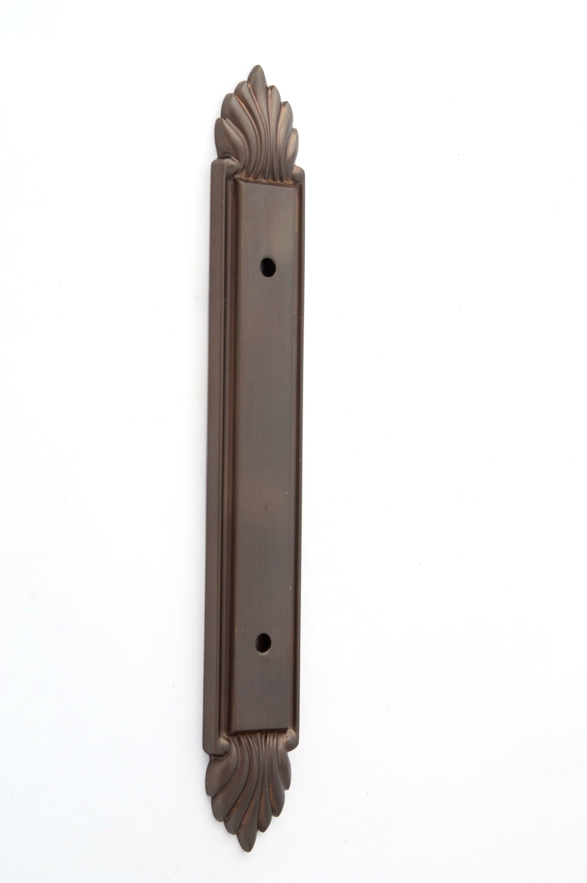 Alno Fiore 7-Foot Cabinet Backplate for Timelessly Elegant Cabinet Hardware