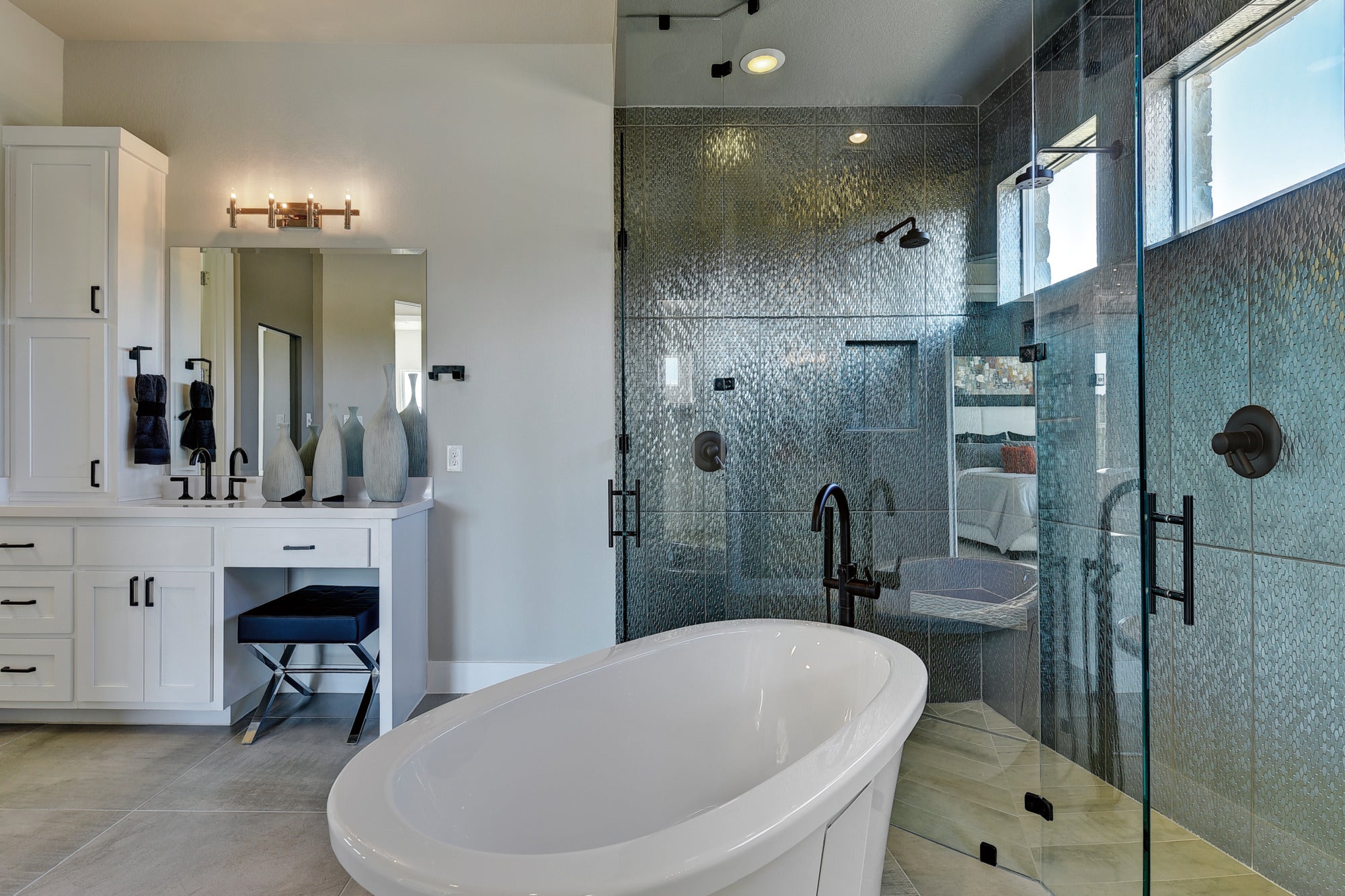 Brizo Siderna High - Quality Zinc Towel Ring with Elegant Design