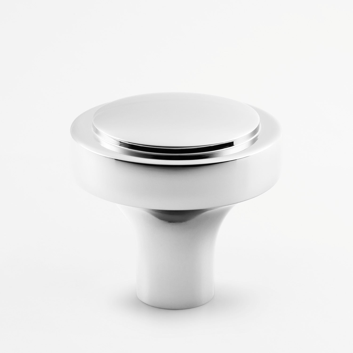 Exquisite Solid Brass 1 1/4 Inch Shore Collection Knob