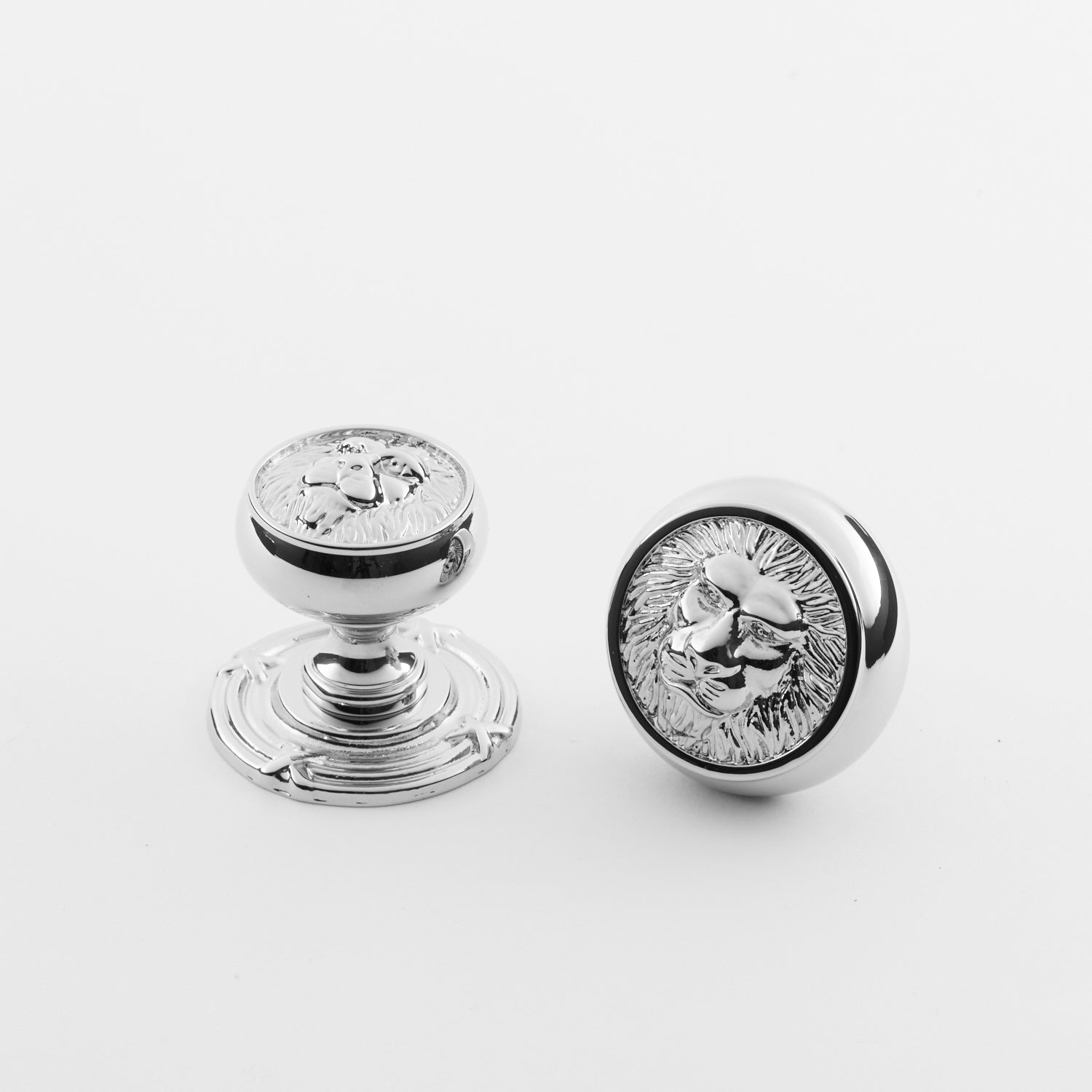 Classic Solid Brass St. Georges 1 1/4 - Inch Diameter Lion - Shaped Cabinet and Drawer Knob