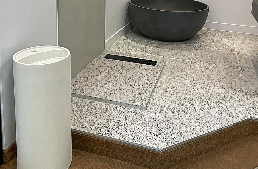 Balux Cylo Elegant Pedestal Sink with Faucet Hole for Bathrooms