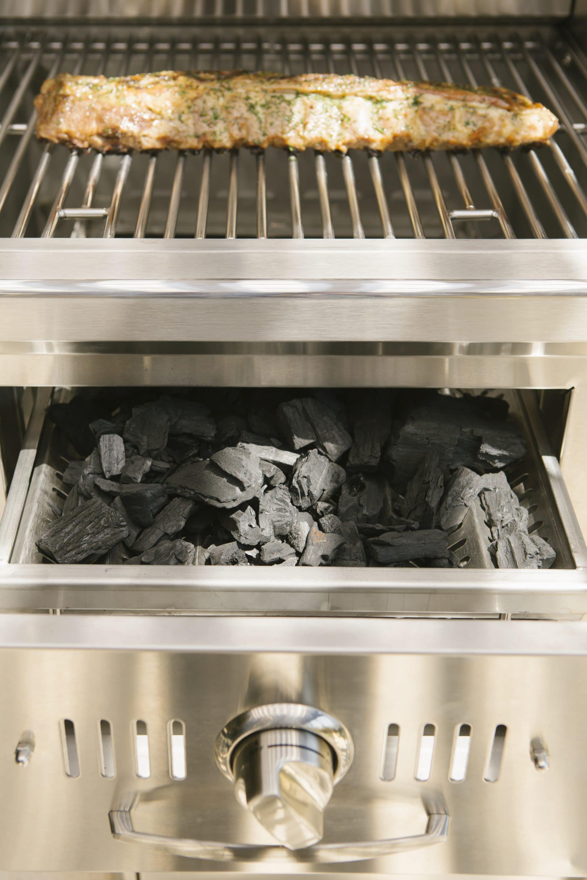 Built-in Coyote 36-inch Charcoal Grill for Outdoor Cooking Enthusiasts