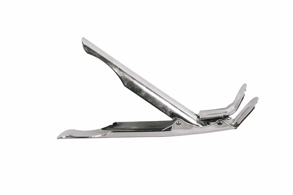 Premium Coyote Asado Stainless Steel Smoker Grid Grippers for Outdoor Grilling
