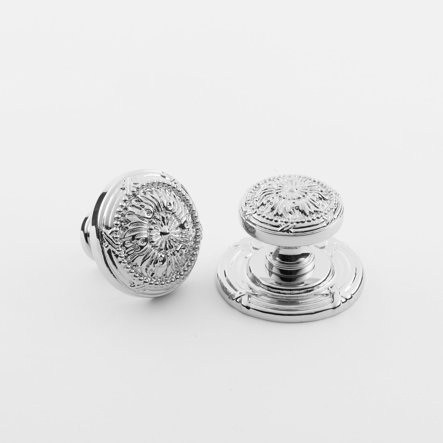 Exquisite Classic Brass St. Georges Cabinet and Drawer Knob with a 1 1/2 - Inch Diameter
